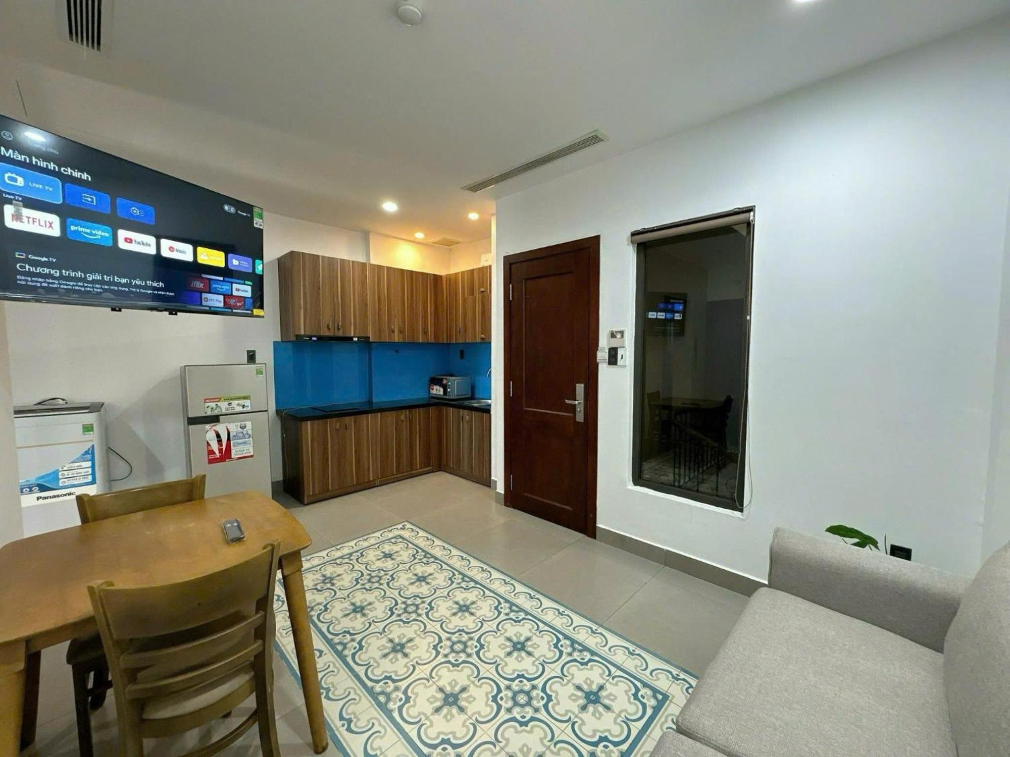 Apartment Some *